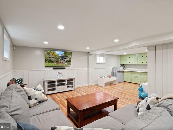 1045 Rynex Drive, Alexandria VA 22312