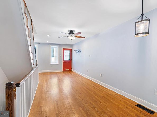 126 Greenwich Street, Philadelphia PA 19147