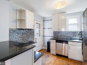 126 Greenwich Street, Philadelphia PA 19147