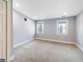 126 Greenwich Street, Philadelphia PA 19147