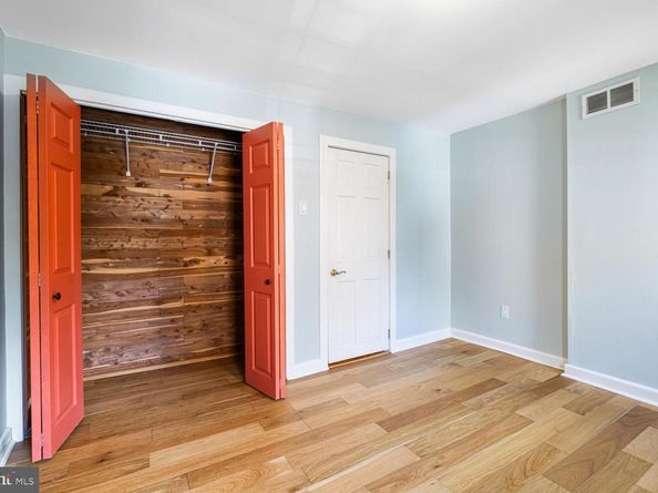 126 Greenwich Street, Philadelphia PA 19147
