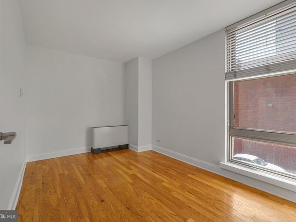 1260 21st Street NW 306, Washington DC 20036