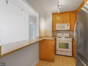 1260 21st Street NW 306, Washington DC 20036