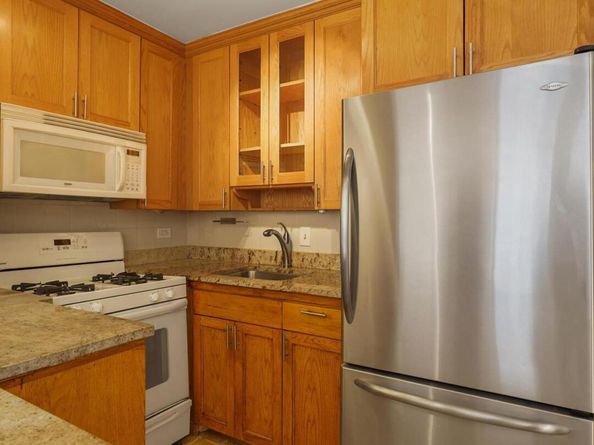 1260 21st Street NW 306, Washington DC 20036