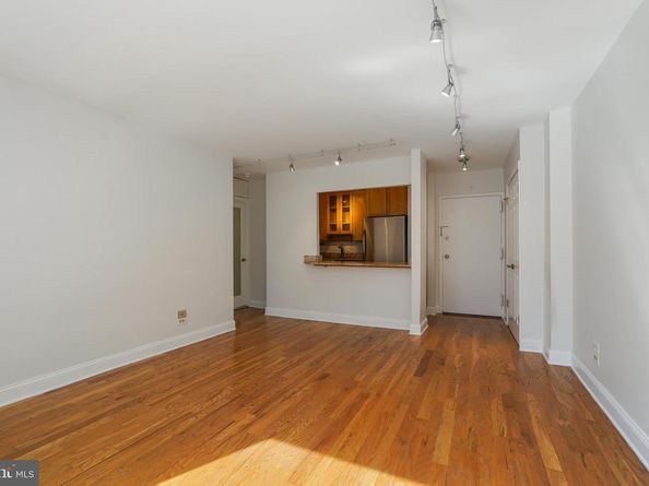 1260 21st Street NW 306, Washington DC 20036