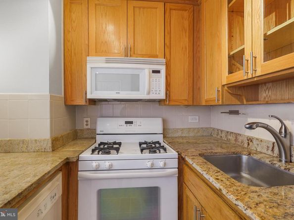 1260 21st Street NW 306, Washington DC 20036