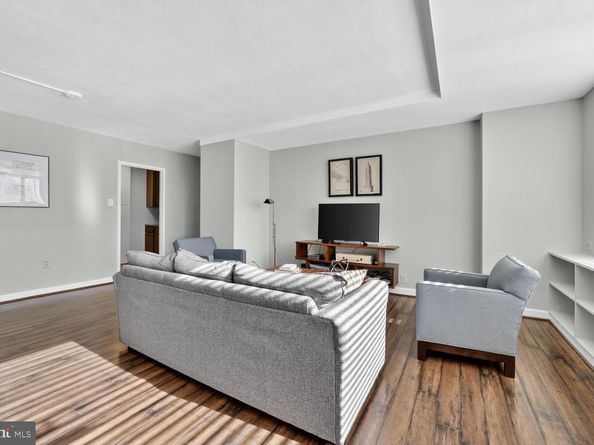 1111 Arlington Boulevard 443, Arlington VA 22209