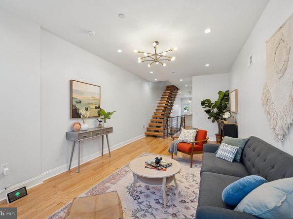 3263 Chatham Street, Philadelphia PA 19134
