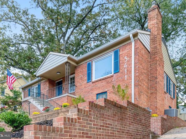 5411 22nd Street N, Arlington VA 22205