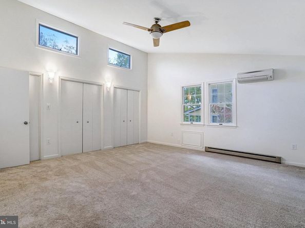 5411 22nd Street N, Arlington VA 22205