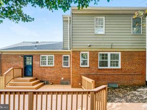 5411 22nd Street N, Arlington VA 22205