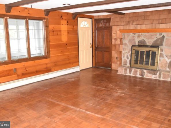 5945 Stovers Mill Road, Doylestown PA 18902