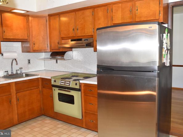 5945 Stovers Mill Road, Doylestown PA 18902