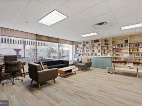 1900 John F Kennedy Boulevard 822, Philadelphia PA 19103