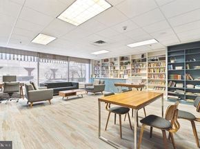 1900 John F Kennedy Boulevard 822, Philadelphia PA 19103