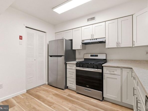 2212 Society Place, Newtown PA 18940