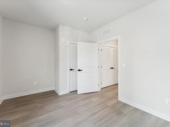 12850 Mosaic Park Way 2A, Herndon VA 20171