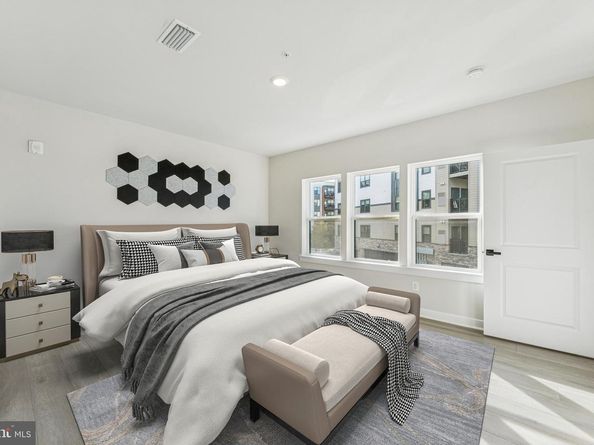 12850 Mosaic Park Way 2A, Herndon VA 20171