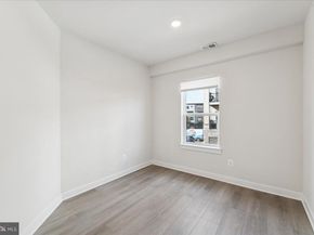 12850 Mosaic Park Way 2A, Herndon VA 20171