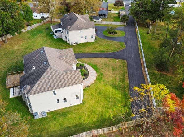 1060 Welsh Road, Philadelphia PA 19115