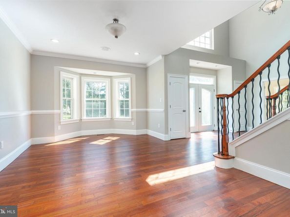 1060 Welsh Road, Philadelphia PA 19115