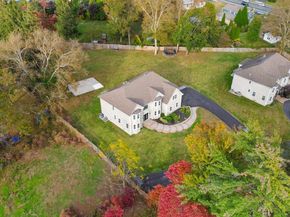 1060 Welsh Road, Philadelphia PA 19115