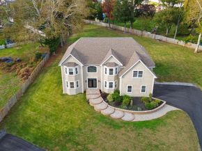 1060 Welsh Road, Philadelphia PA 19115