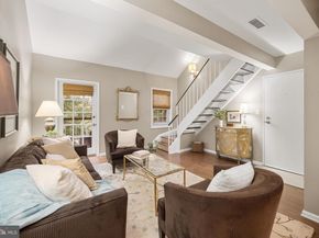 1403 E Abingdon Drive 6, Alexandria VA 22314