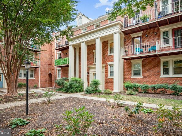 1403 E Abingdon Drive 6, Alexandria VA 22314