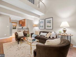 1403 E Abingdon Drive 6, Alexandria VA 22314