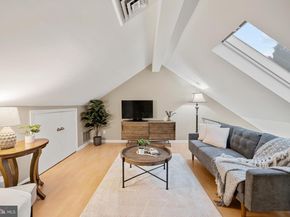 1403 E Abingdon Drive 6, Alexandria VA 22314