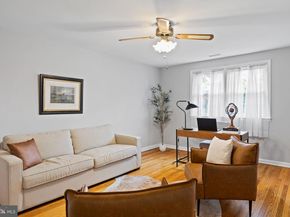 1014 Townsend Circle, Wayne PA 19087