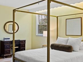 1014 Townsend Circle, Wayne PA 19087