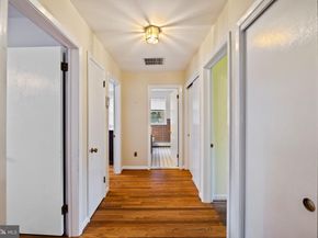 1014 Townsend Circle, Wayne PA 19087