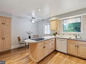 1014 Townsend Circle, Wayne PA 19087