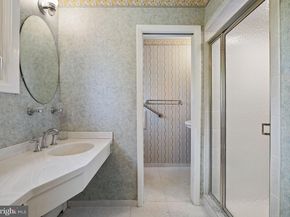 1014 Townsend Circle, Wayne PA 19087