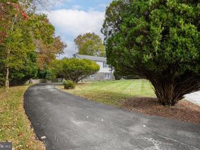 1014 Townsend Circle, Wayne PA 19087