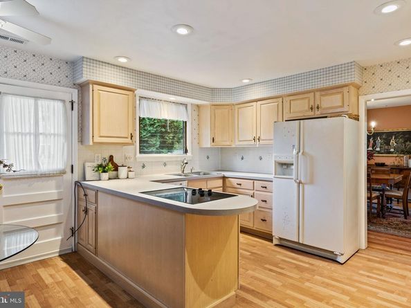 1014 Townsend Circle, Wayne PA 19087