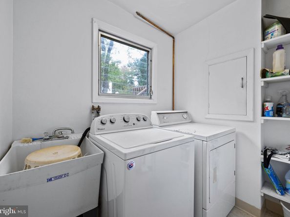 1014 Townsend Circle, Wayne PA 19087