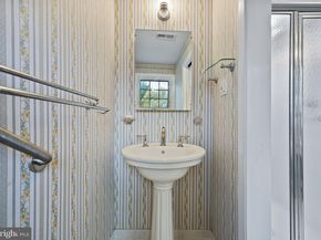 1014 Townsend Circle, Wayne PA 19087