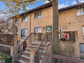 3009 Hawthorne Drive NE, Washington DC 20017