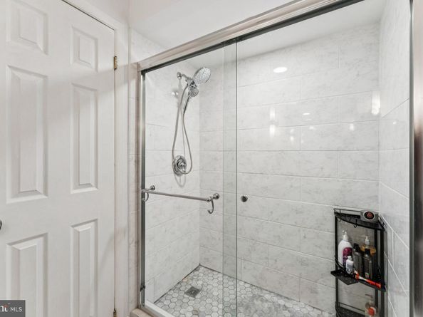 3009 Hawthorne Drive NE, Washington DC 20017