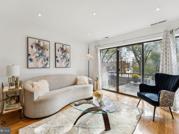 3009 Hawthorne Drive NE, Washington DC 20017