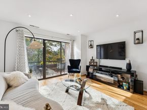 3009 Hawthorne Drive NE, Washington DC 20017