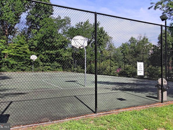 3460 Martha Custis Drive, Alexandria VA 22302