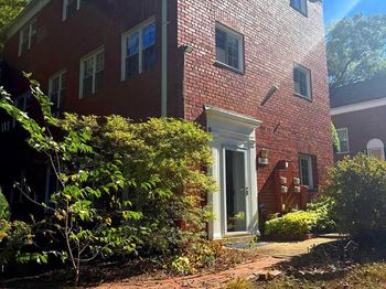 3460 Martha Custis Drive