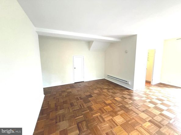 3460 Martha Custis Drive, Alexandria VA 22302