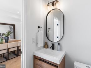 136 W Allen Street, Philadelphia PA 19123