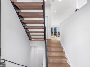 136 W Allen Street, Philadelphia PA 19123