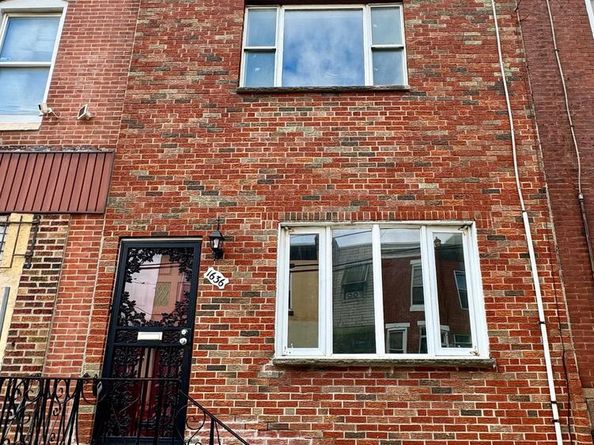 1636 S 19TH Street, Philadelphia PA 19145